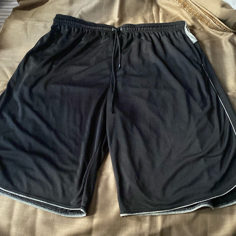 Big & Tall men’s shorts